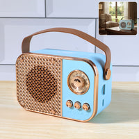 Vintage Style Wireless Portable Speaker With Retro Radio (1 Pc)